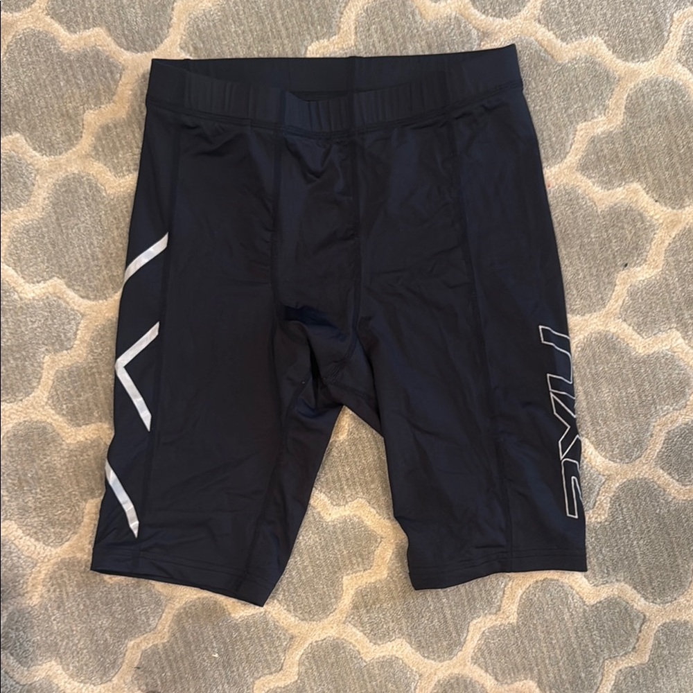 2xu Black Compression Shorts with Silver Accents